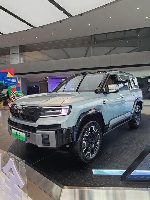 佛山顺德区讯羽翔企业管理咨询比亚迪方程豹硬派越野的爆款，英菲尼迪35周年与你共成长